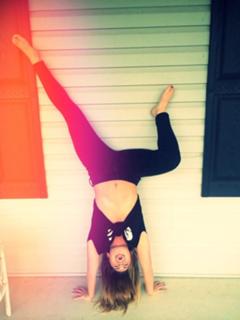 Laurel Wright feet photo 1