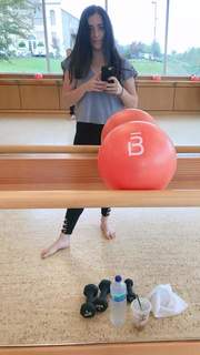 Laurel Wright feet photo 3