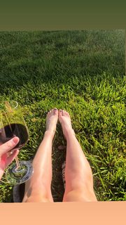 Laurel Wright feet photo 11