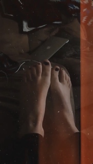 Laurel Wright feet photo 13
