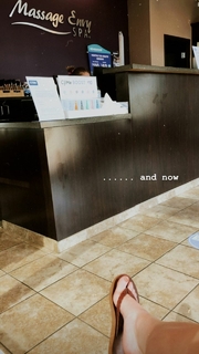 Laurel Wright feet photo 9