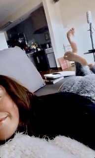Laurel Wright feet photo 4