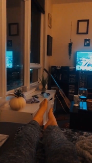 Laurel Wright feet photo 1