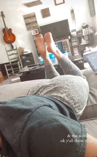 Laurel Wright feet photo 19