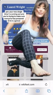 Laurel Wright feet photo 15