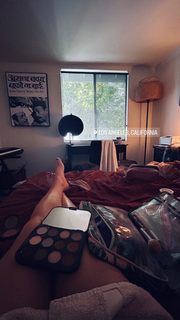 Laurel Wright feet photo 11