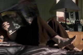 Lauren Ambrose feet photo thumbnail