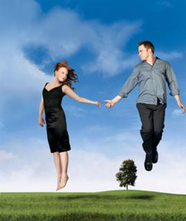 Lauren Ambrose feet photo thumbnail