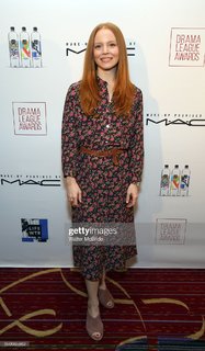 Lauren Ambrose feet photo thumbnail