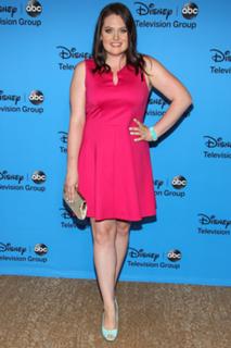 Lauren Ash feet photo 16