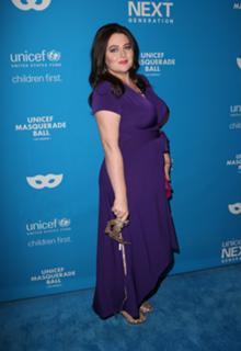 Lauren Ash feet photo 14