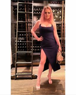 Lauren Ash feet photo 2