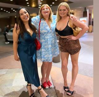 Lauren Ash feet photo 2