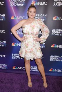 Lauren Ash feet photo 1