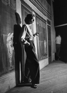 Lauren Bacall feet photo 17