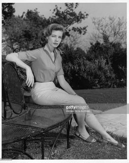 Lauren Bacall feet photo 12