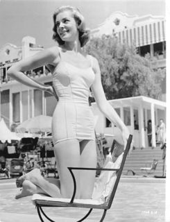 Lauren Bacall feet photo 16