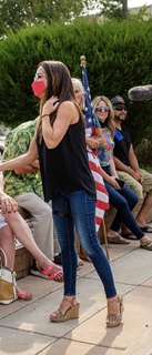 Lauren Boebert feet photo thumbnail