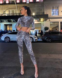 Lauren Bowry feet photo 11