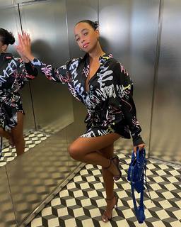 Lauren Bowry feet photo 20