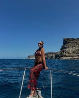 Lauren Bowry feet photo 3