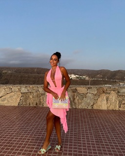 Lauren Bowry feet photo 19