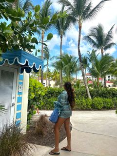 Lauren Bowry feet photo 8