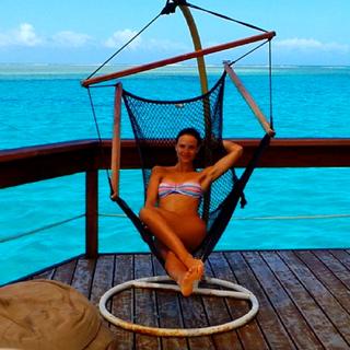 Lauren Brant feet photo 2