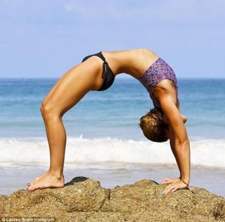 Lauren Brant feet photo 19