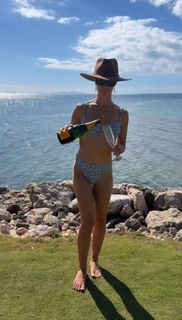 Lauren Brant feet photo 1