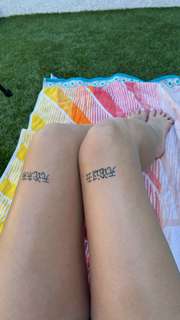 Lauren Burch feet photo thumbnail
