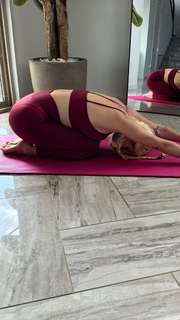 Lauren Burch feet photo thumbnail