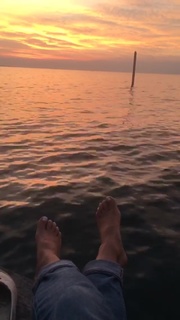 Lauren Bush feet photo 7