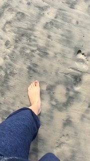 Lauren Bush feet photo 16