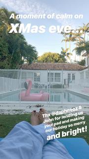 Lauren Bush feet photo 2