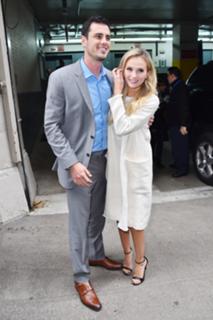 Lauren Bushnell feet photo 13
