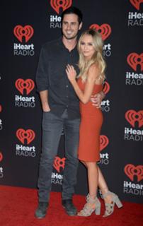 Lauren Bushnell feet photo 1