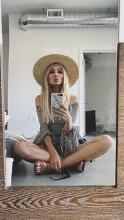 Lauren Bushnell feet photo 13