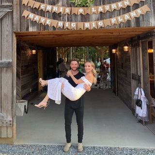 Lauren Bushnell feet photo 1
