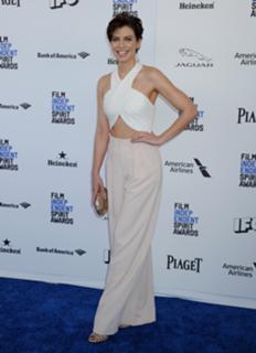 Lauren Cohan feet photo thumbnail