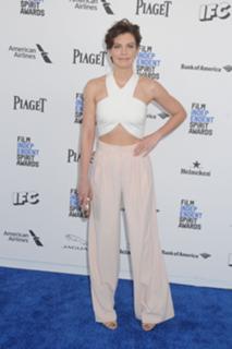 Lauren Cohan feet photo thumbnail