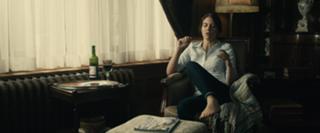 Lauren Cohan feet photo thumbnail