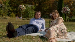 Lauren Cohan feet photo thumbnail