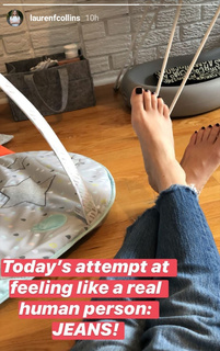 Lauren Collins feet photo 20