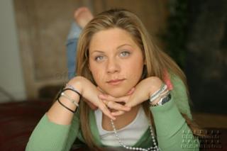 Lauren Collins feet photo 14