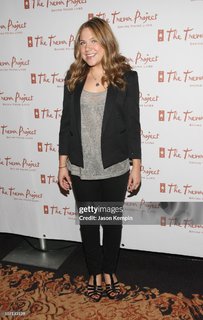 Lauren Collins feet photo 15