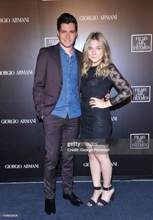 Lauren Collins feet photo 9