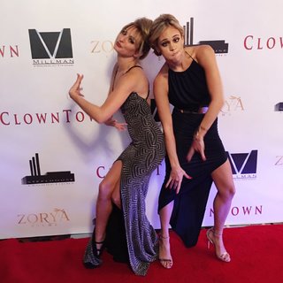 Lauren Compton feet photo 10