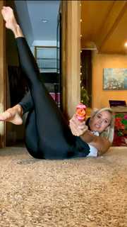 Lauren Compton feet photo 10