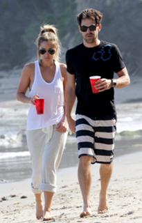 Lauren Conrad feet photo thumbnail